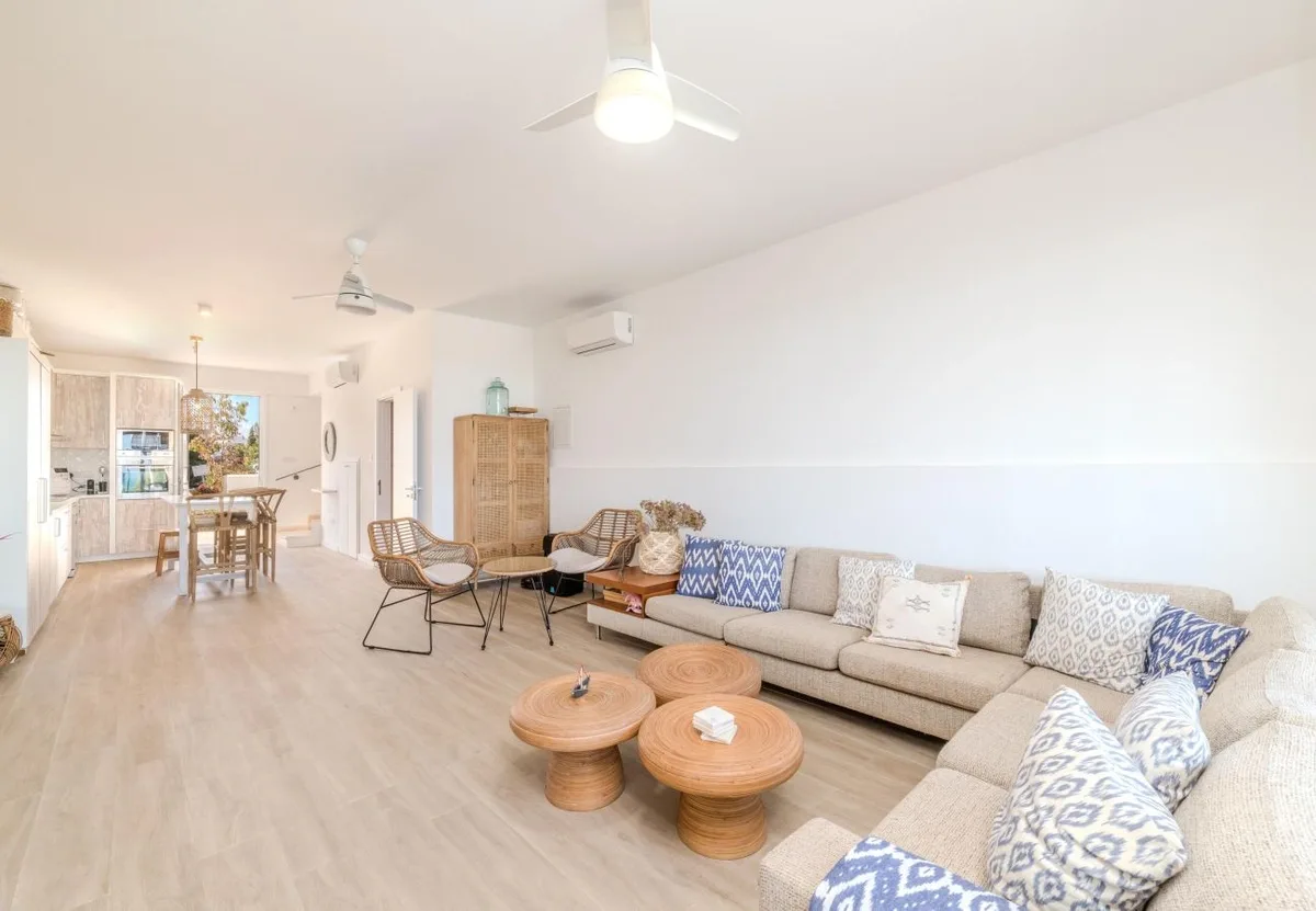 Ayia Thekla Beach House - Foto 4