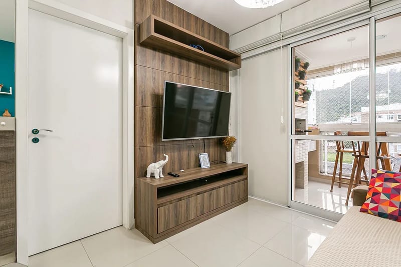 Smart TV de 50" | 500 metros da UFSC #TRINA03D