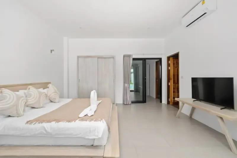 Villa de 3 dormitorios con jardín y piscina privada — foto 5