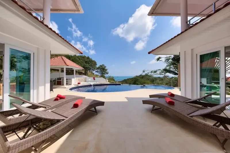Villa con vistas al mar y conexión con la playa — foto 1
