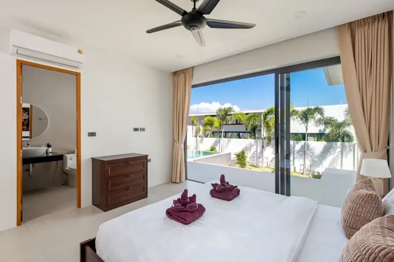 Palm Breeze, villa de 3 dormitorios con piscina — foto 5