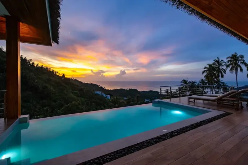 "Sunrise Hills" Tranquila villa de 4 dormitorios con piscina y vistas al mar — foto 1