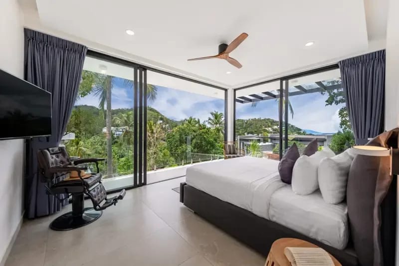 Villa Bond, villa con vistas al mar — foto 4