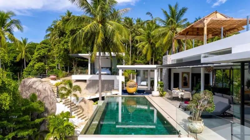 Villa Bond, villa con vistas al mar — foto 2