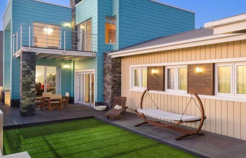 Beachfront Holiday House