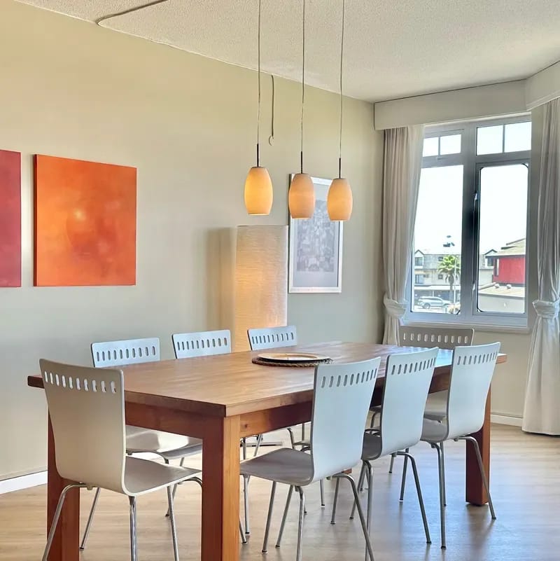 Seaside Apartment 5 Minutes from Main Beach