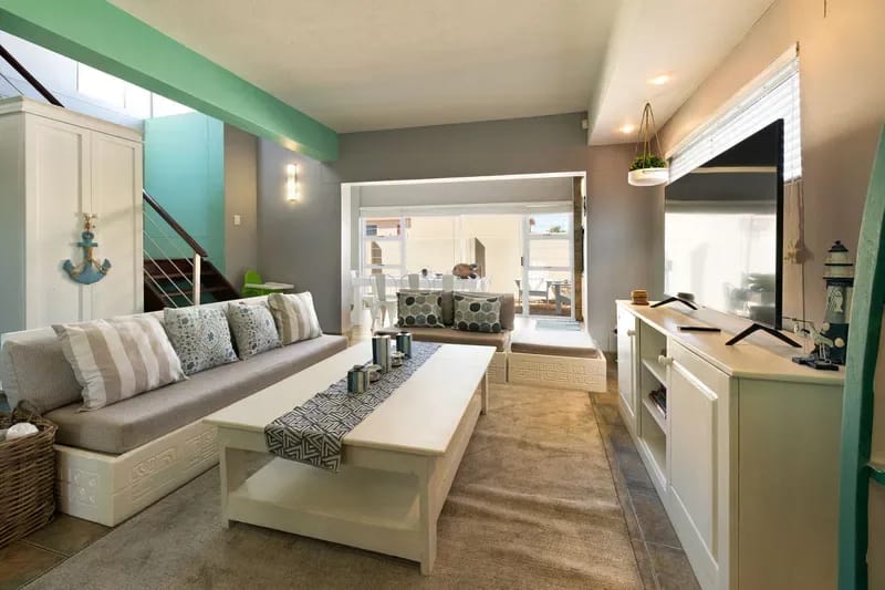 Waterfront Estate G6