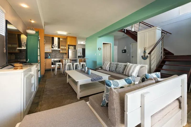 Waterfront Estate G6