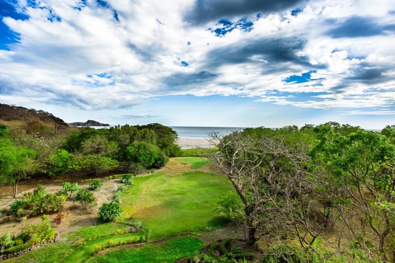 Ocean View Penthouse – Río Dulce V-16