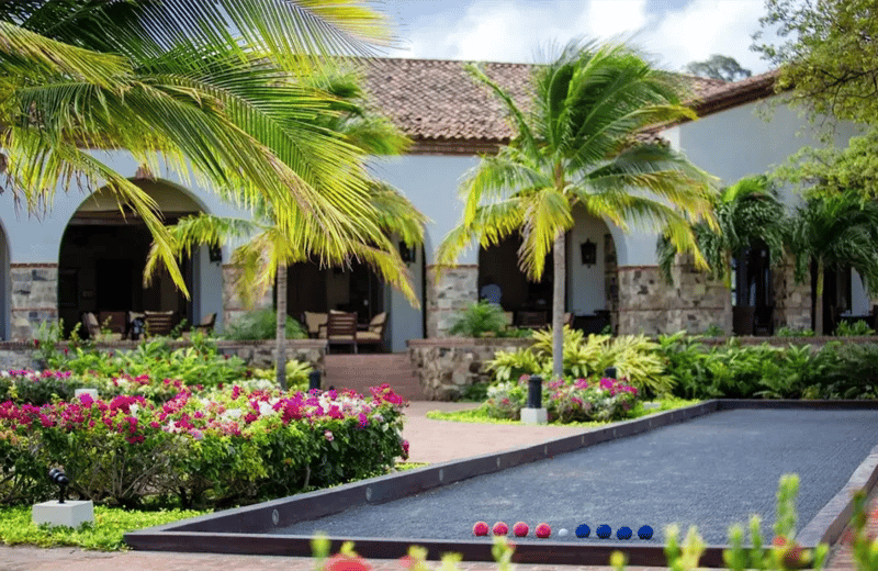 Stunning Beach Home In Rancho Santana – Casa Carolina