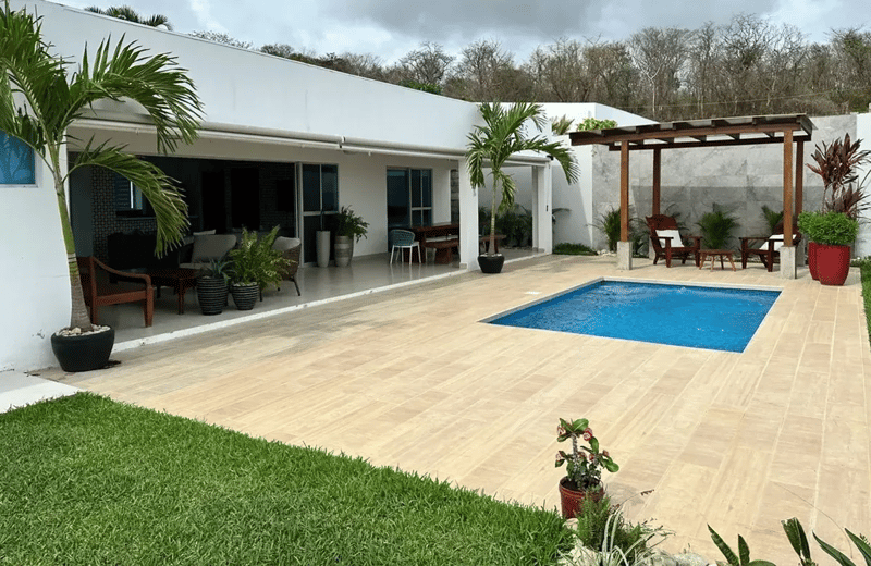 Casa Flamingos Rojos - Vacaciones de lujo en San Juan del Sur
