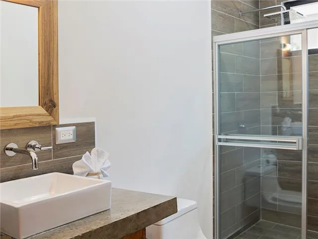 Eco Casita Phase I #11