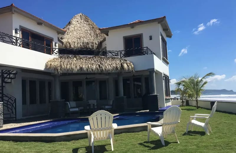 Beachfront-House-in-Playa-Guasacate-Casa-Perla-pool
