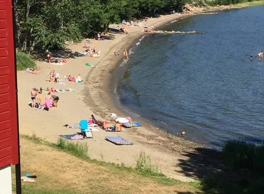 Furuly Hytte Ved Drammensfjorden (11)(1)