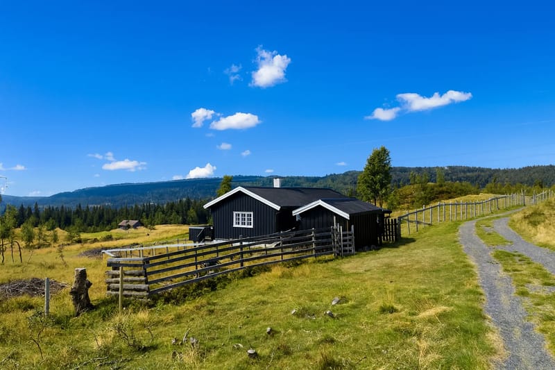 Einkjerrbu hytte