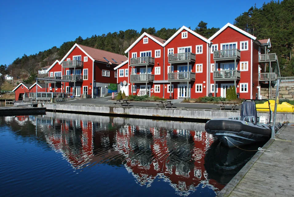 Exterior view of the apartment building at Tregde