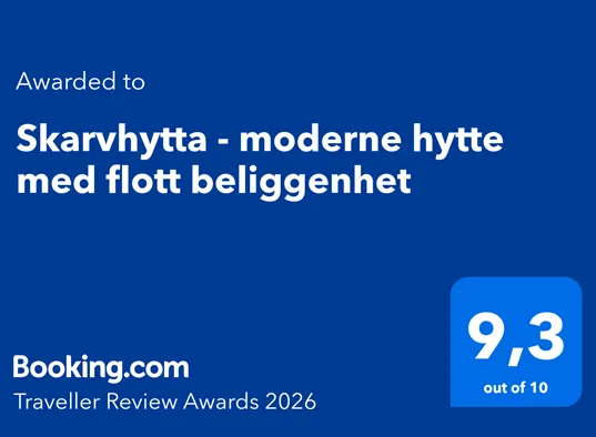 A blue Booking.com award graphic displays a 9.3 rating for Skarvhytta.