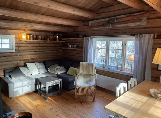 Maurtua Hytte På Kvamsfjellet (3) (1)