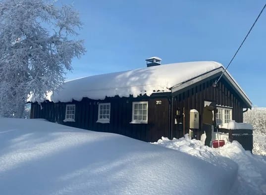 Breidablikk Hytte I Valdres (2)