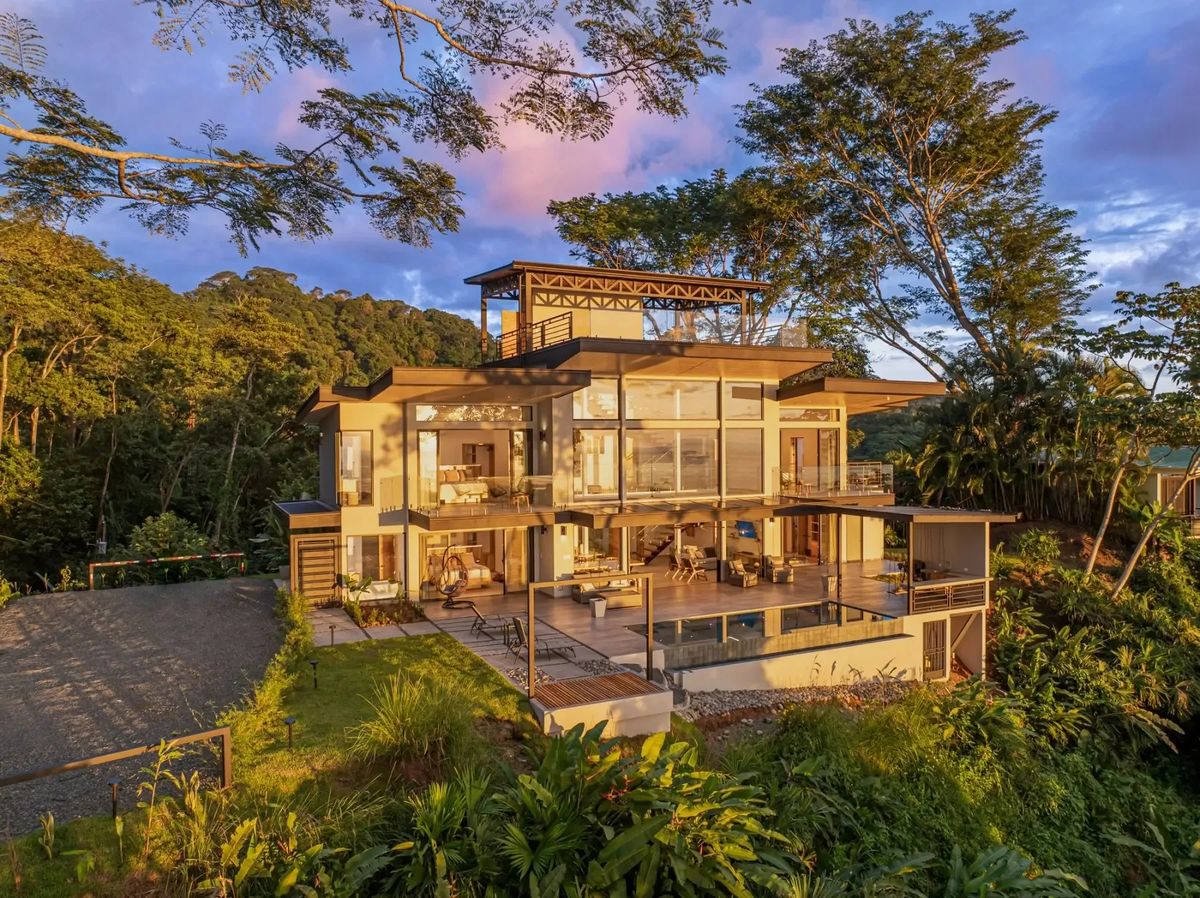 Villa Elegante — Dominical