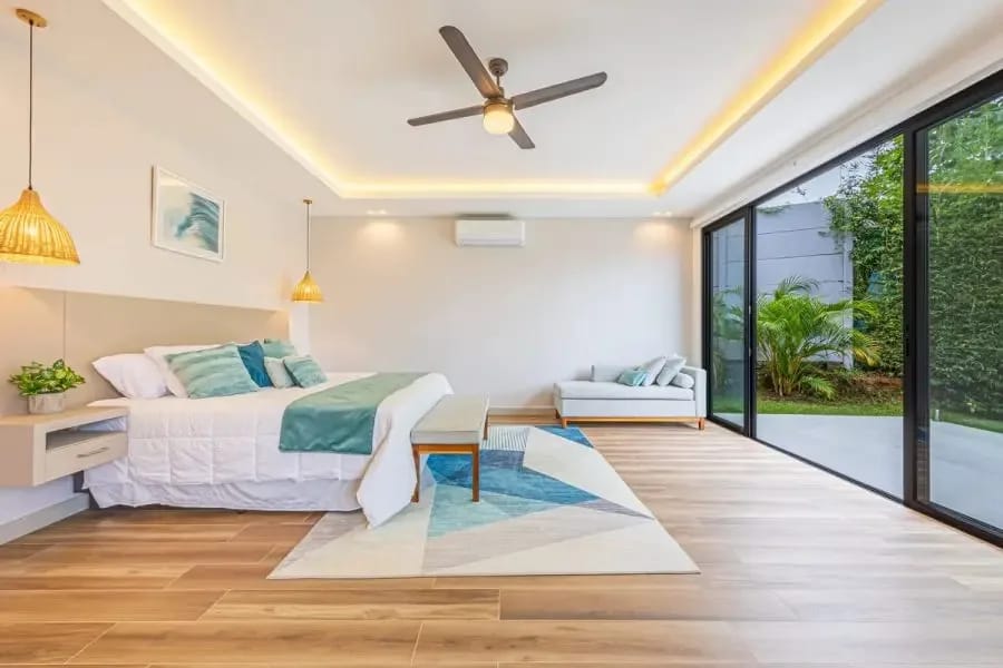 Casa Iguana — Master- Room 1