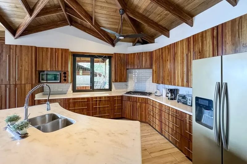 Casa Perezoso — Kitchen
