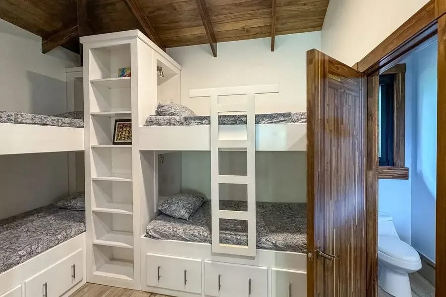 Casa Perezoso — Rincón con camarote