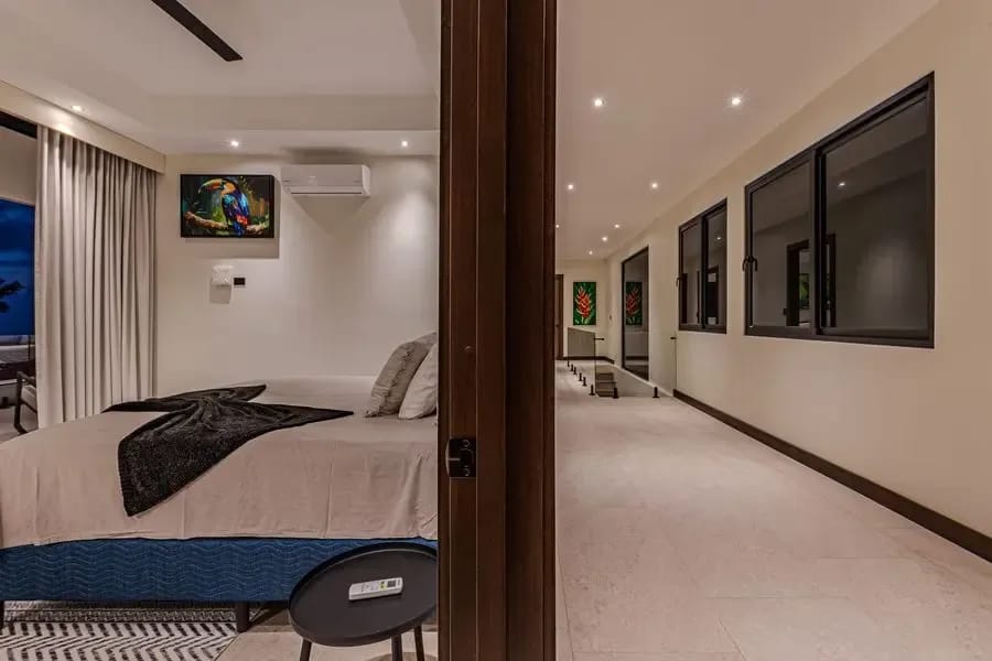 Villa Estrella — Bedroom 1- Master