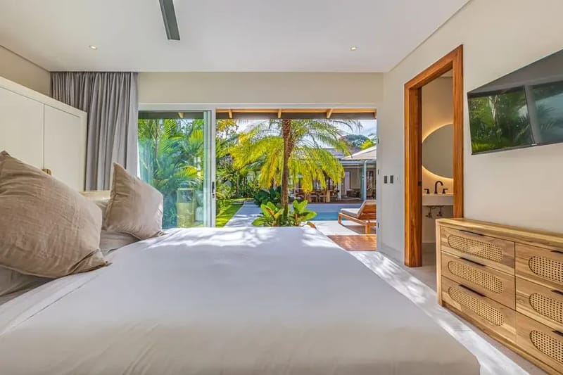 Casa Ohana — Room 1- Master