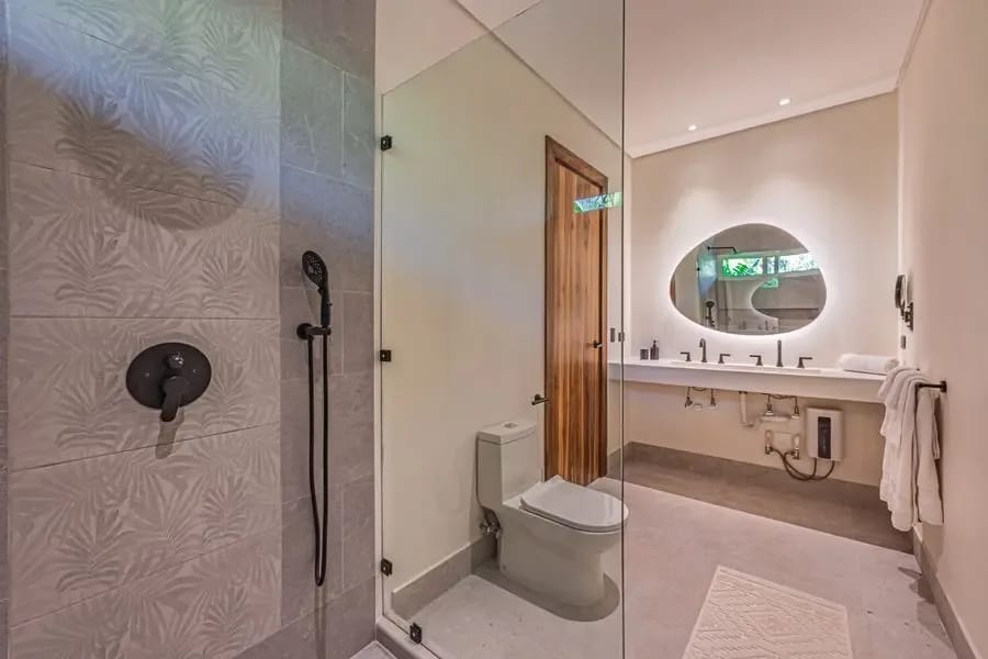 Casa Ohana — Room 1- Master