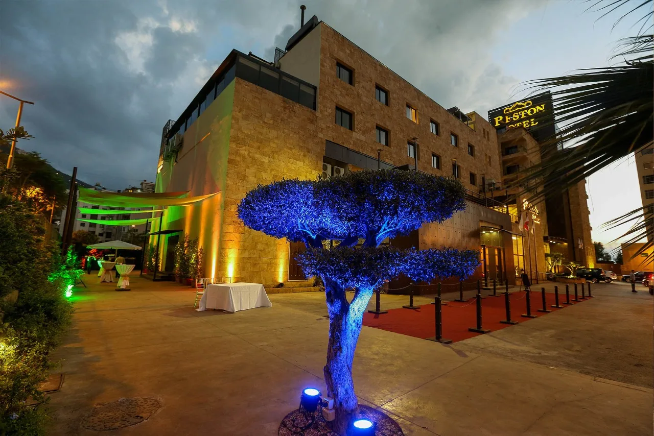 Reston Hotel photo
