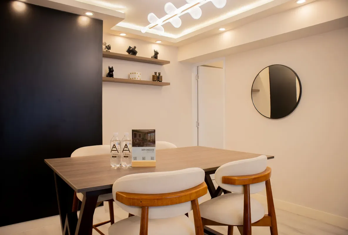 Relaxing 3BR w/ Balcony in Vibrant Miraflores