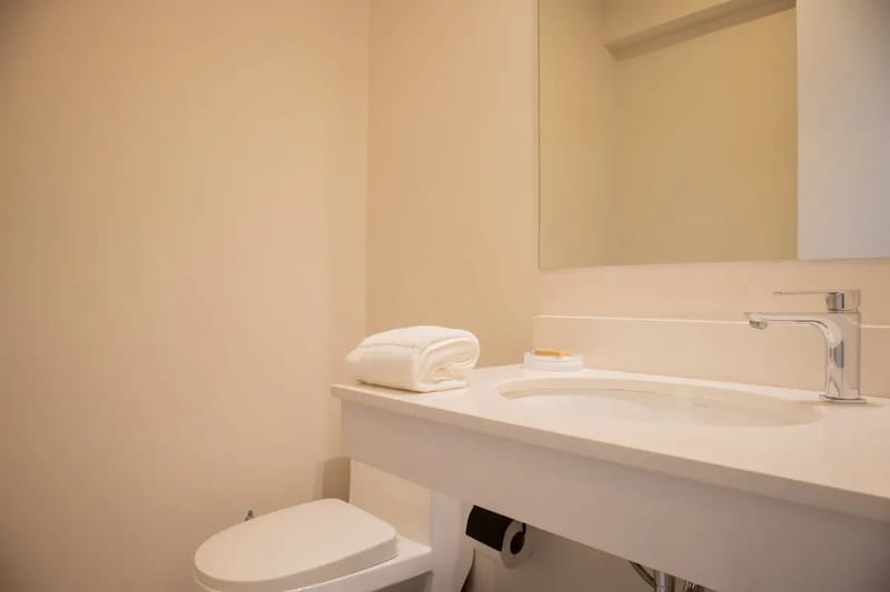 Relaxing 3BR w/ Balcony in Vibrant Miraflores