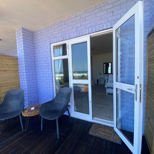 Sea Paradise guest room