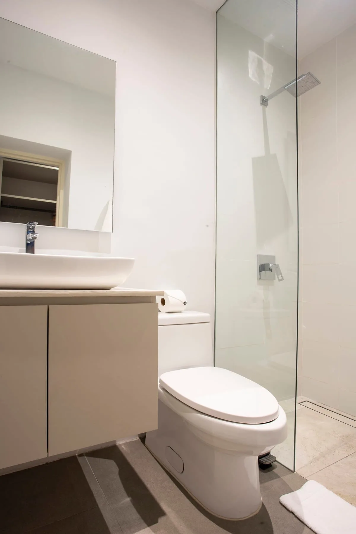 Roomy 1BR in Casco Antiguo w/ Rooftop