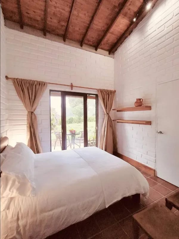 5BR Authentic Coffee Hacienda w/ River Views