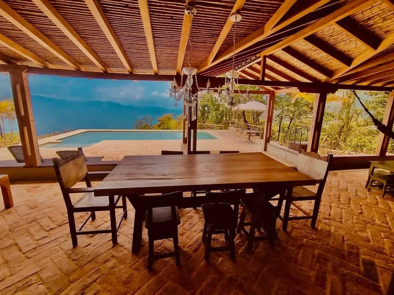 5BR Authentic Coffee Hacienda w/ River Views
