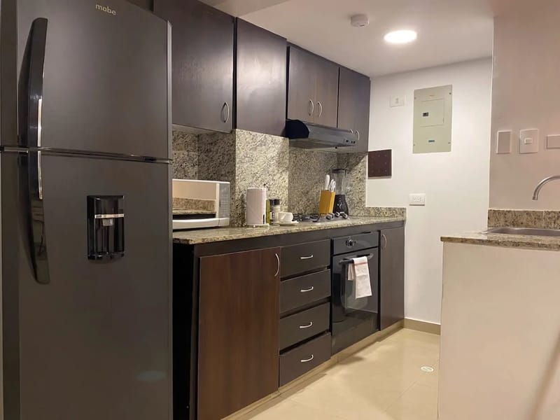 Majestic 2BR w/ AC in Bocagrande