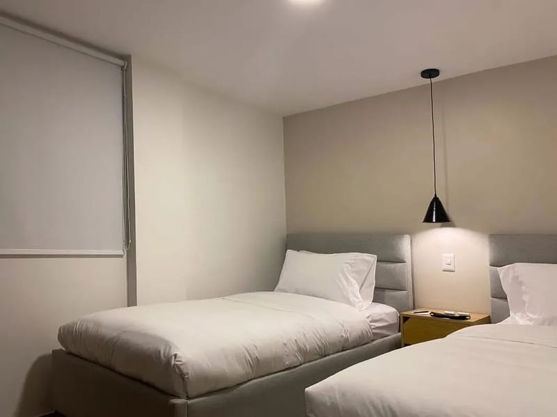Majestic 2BR w/ AC in Bocagrande
