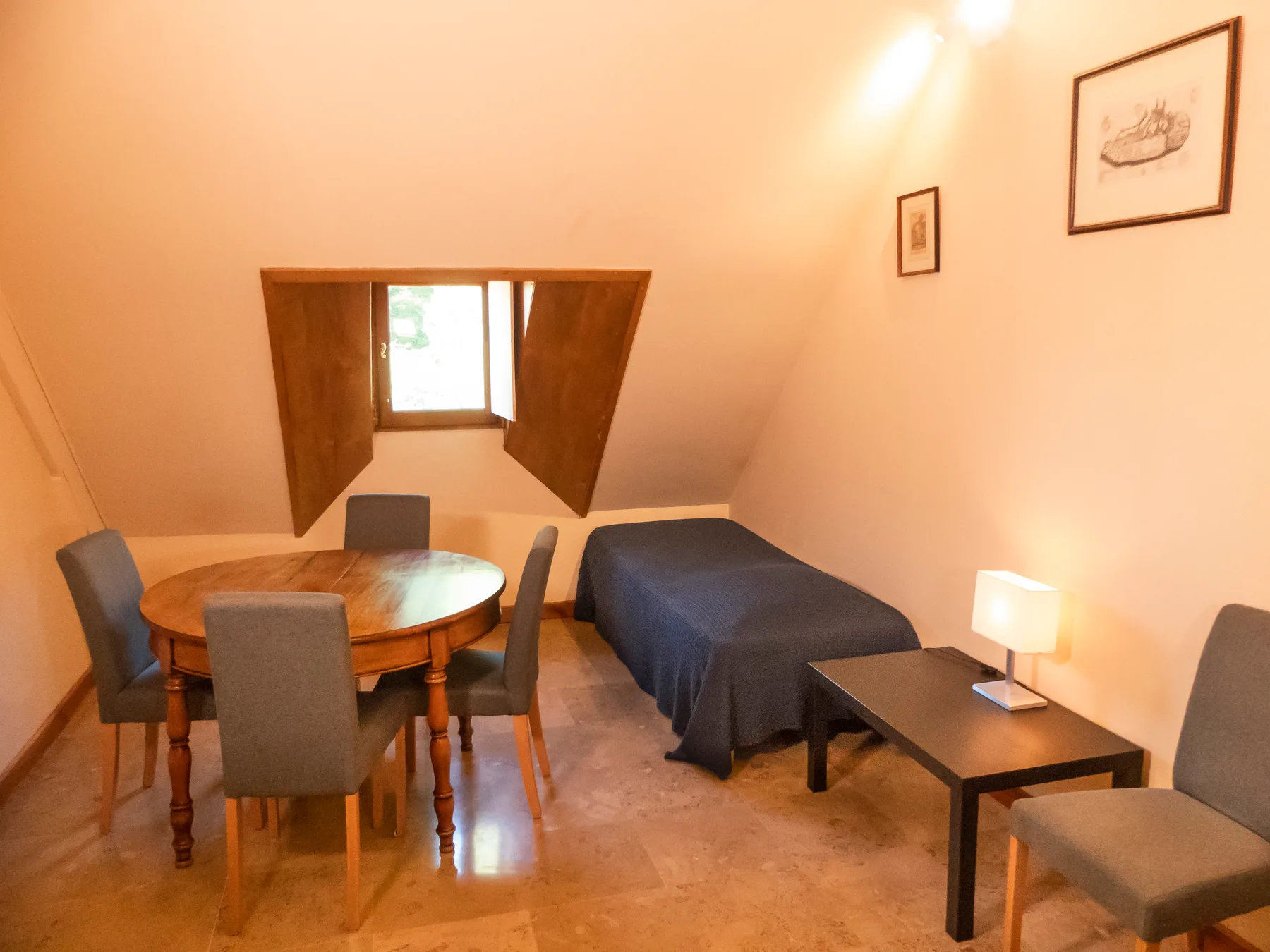 Dormitorio del apartamento familiar
