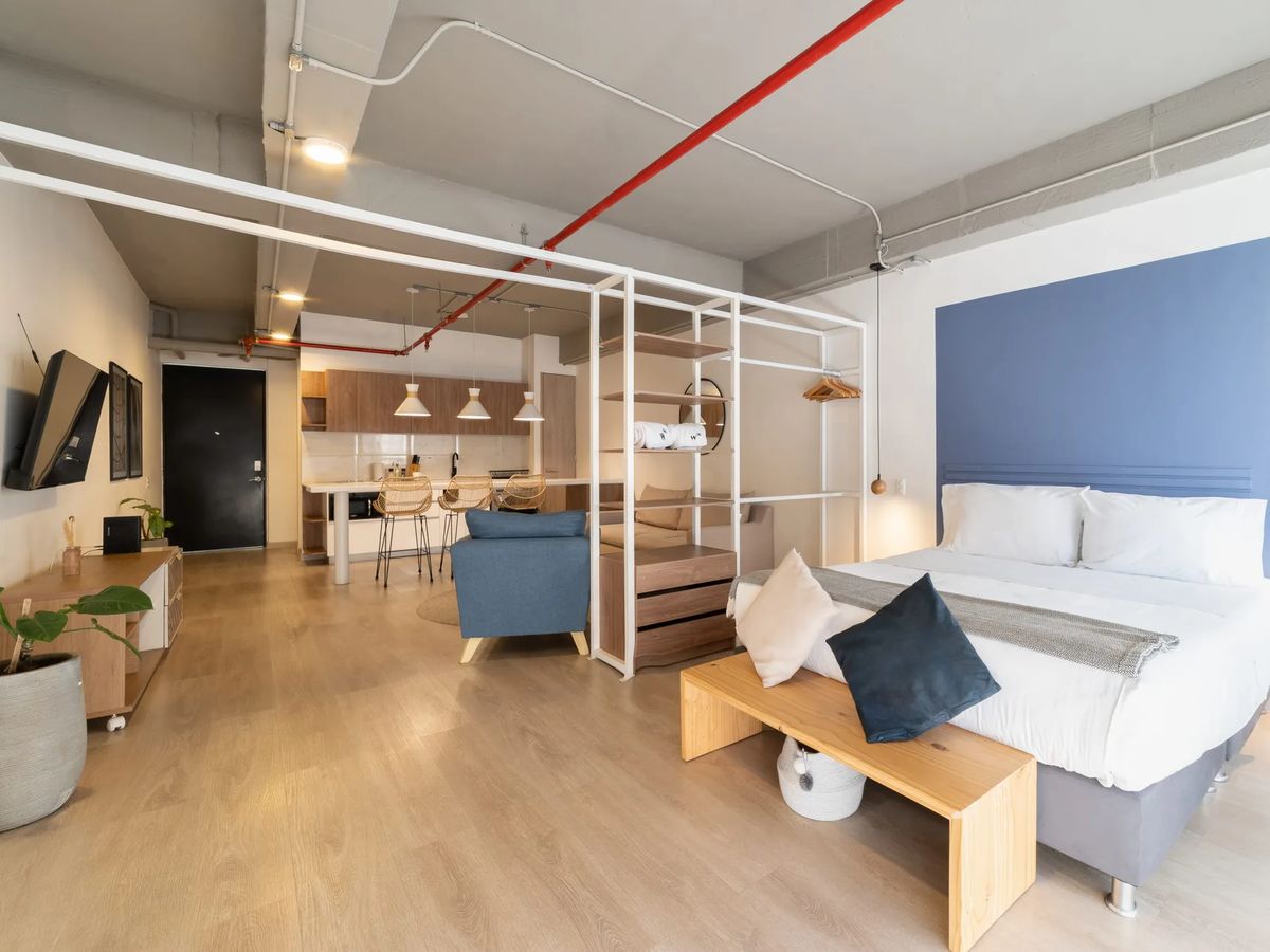 Radiant Loft in Laureles w/ Gym