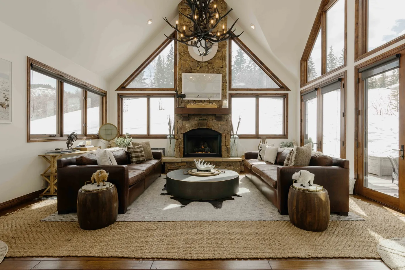 Arrowpines Lodge