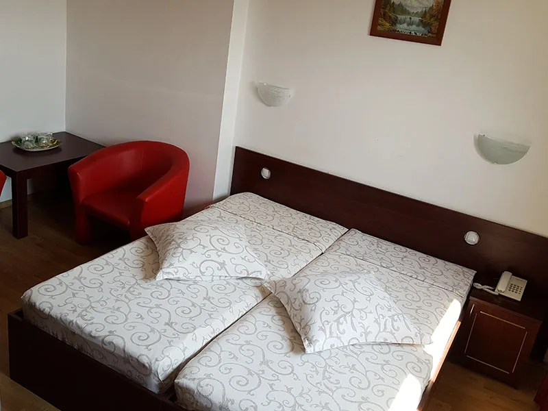 Hotel Uranus, Bucarest