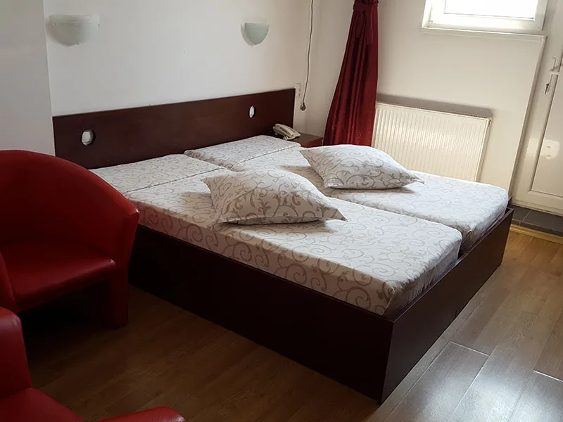 Hotel Uranus, Bucarest