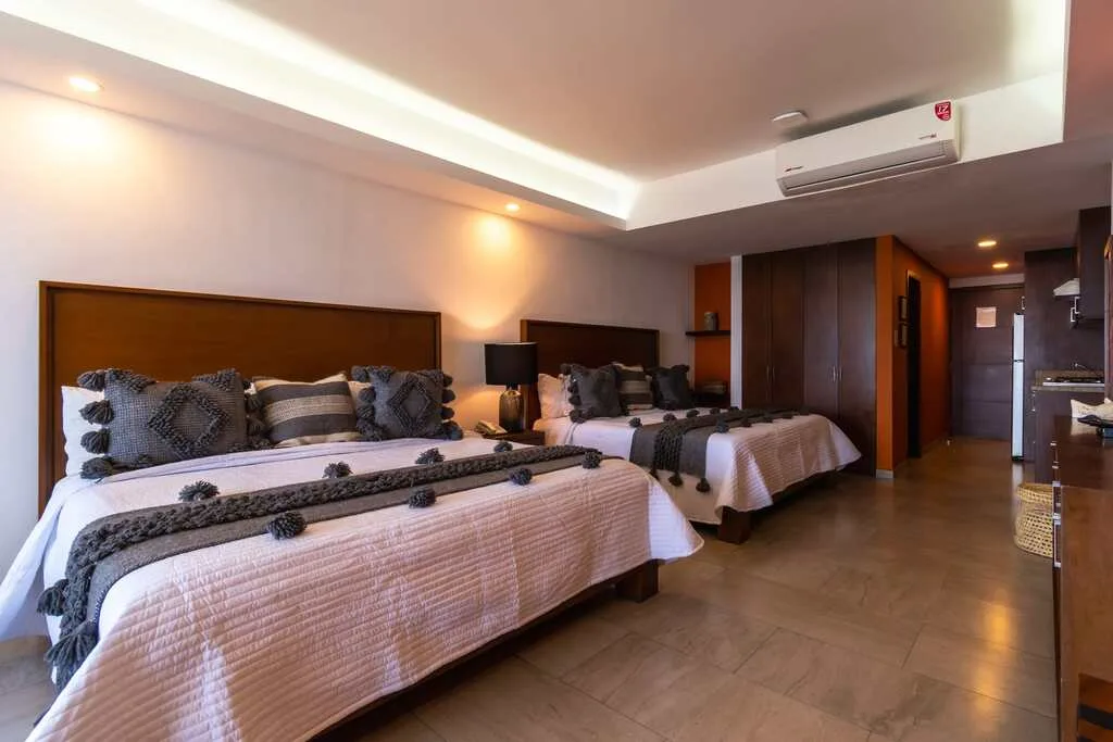 Grand Pacific Vista Double King Deluxe Suite