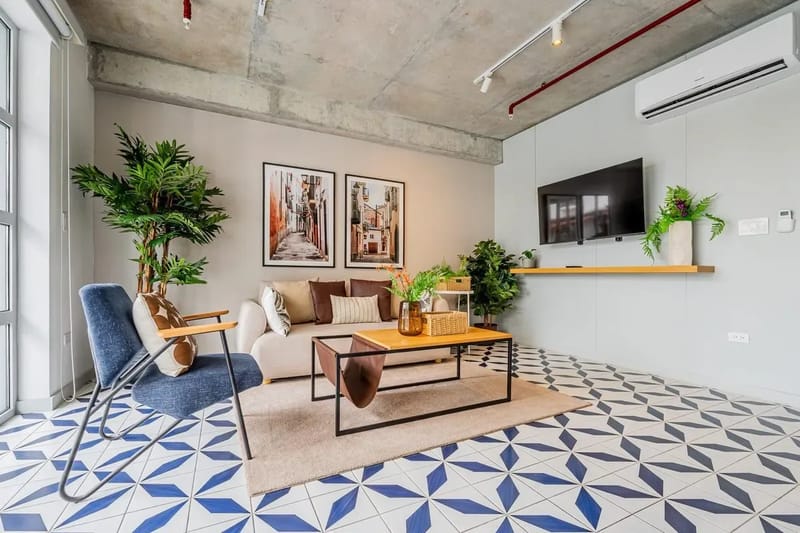 Upscale 2BR in Plaza Herrera