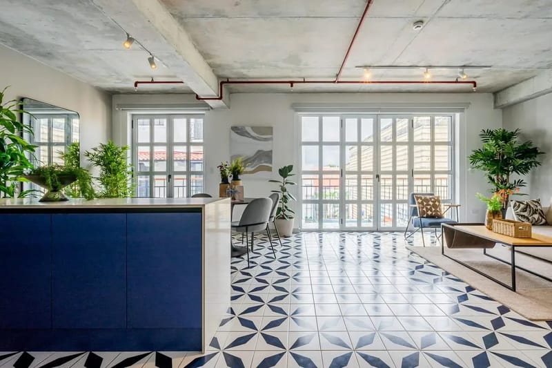 Upscale 2BR in Plaza Herrera