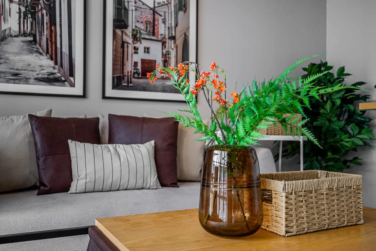 Upscale 2BR in Plaza Herrera