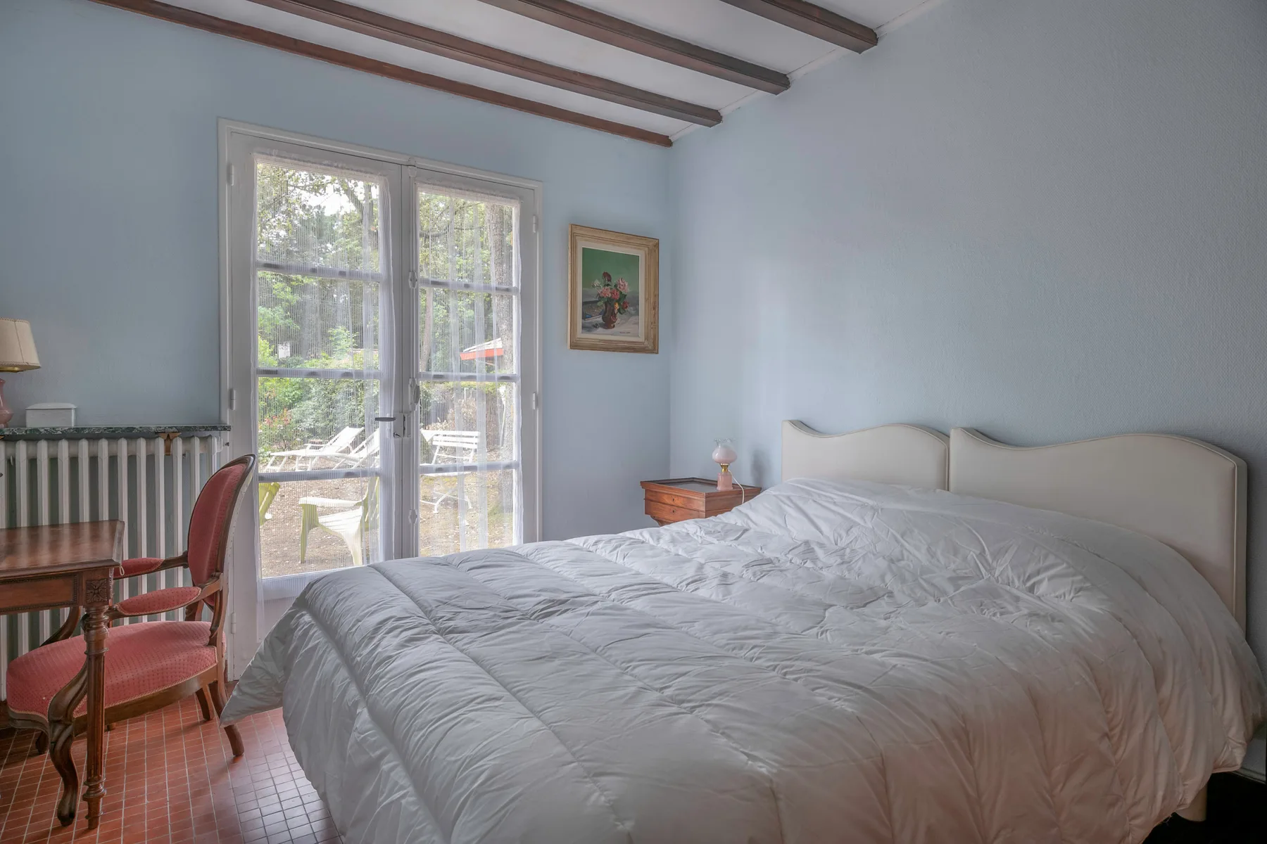 Casa entre pinos y playa