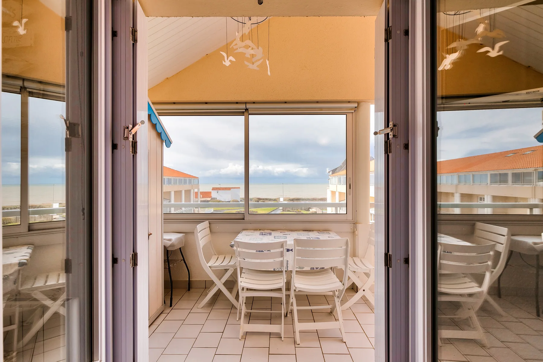 Apartment gallery photo